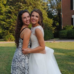 Meet your Posher, Lillie