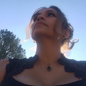 Meet your Posher, Gaby