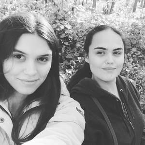 Meet your Posher, Danielle