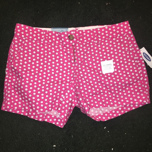 Old Navy pink seashell shorts - Picture 1 of 3