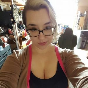 Meet your Posher, Christy