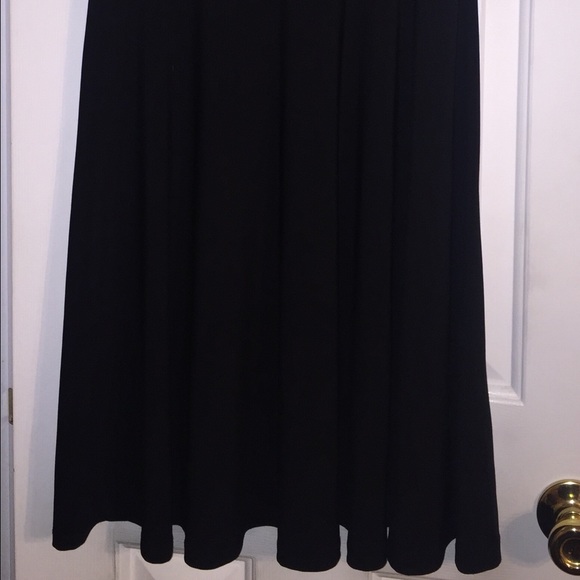 Black Dress with Cream Embelishment - Picture 2 of 3