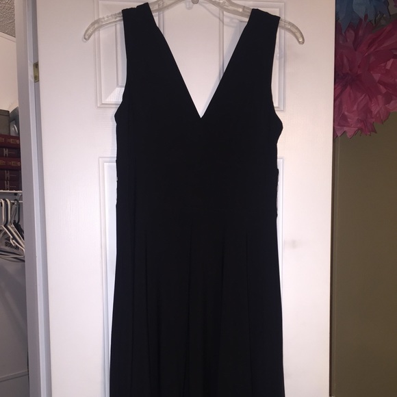 Black Dress with Cream Embelishment - Picture 3 of 3