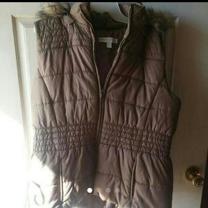 New York & Co puffer vest