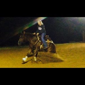 Meet your Posher, Becky