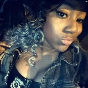 Meet your Posher, Evasia