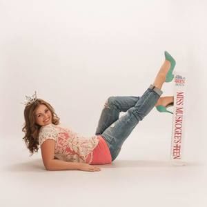 Meet your Posher, Courtney