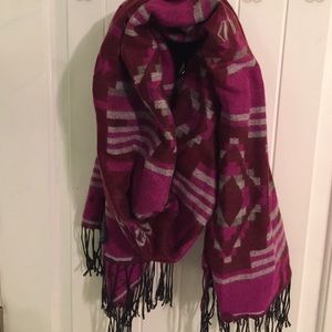 Forever 21 Tribal Blanket Scarf