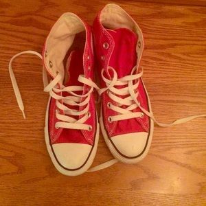 Red Converse
