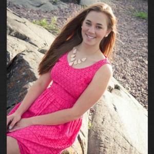 Meet your Posher, Michaela