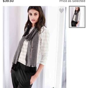 New Victoria's Secret fringe scarf
