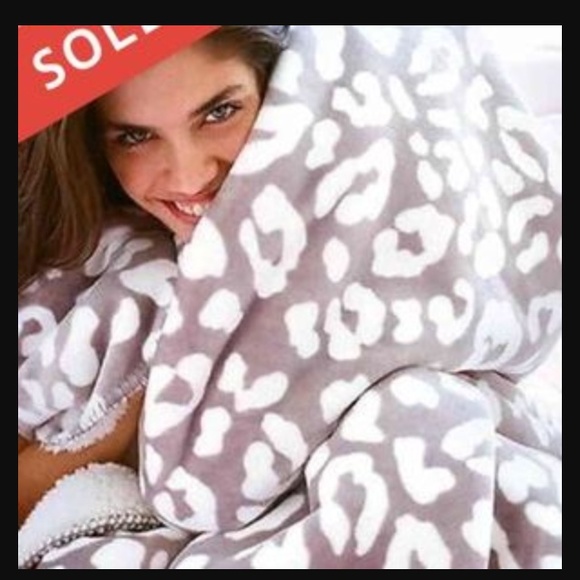 ISO Snow Leopard Sherpa - Picture 1 of 2