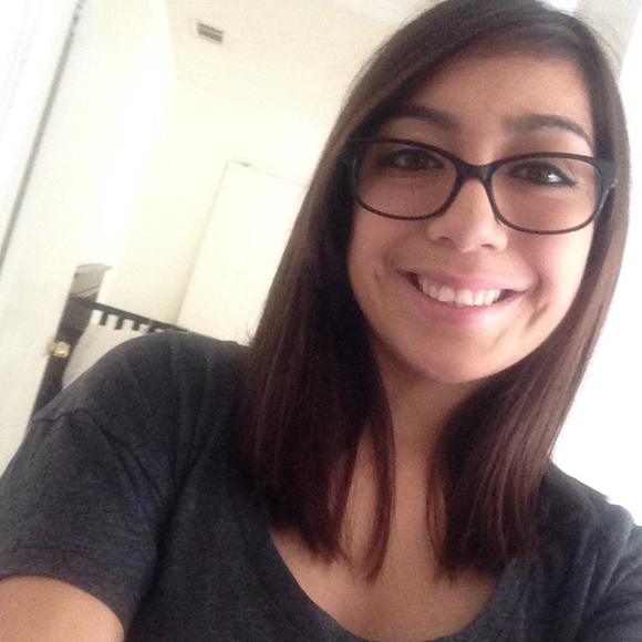 Meet your Posher, Brenda