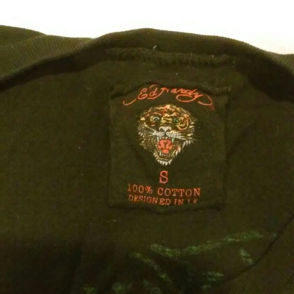 Ed Hardy Coy Fish Long and Lean T Shirt S - Picture 2 of 4