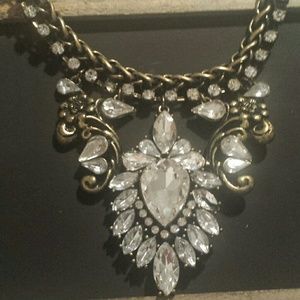 Statement necklace