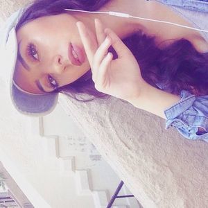 Meet your Posher, Rose