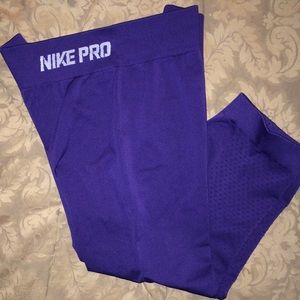 💥REDUCED💥🆕(w/out tags) Nike Pro Capris
