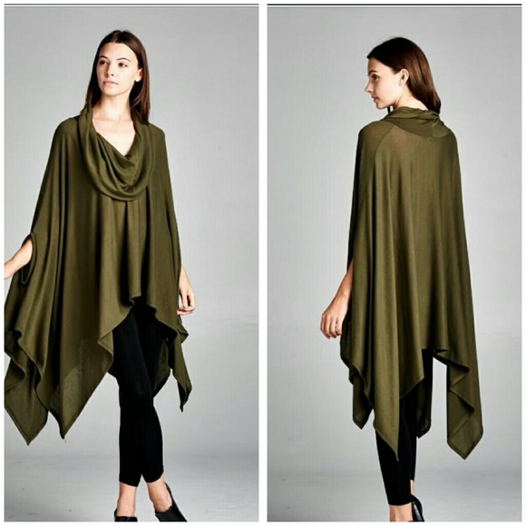 Boutique  Tops - Olive Tunic  size One Size