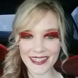 Meet your Posher, Natasha