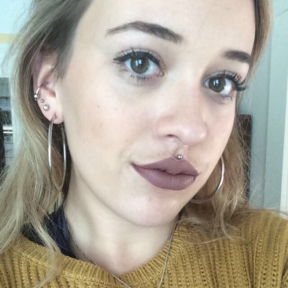 Meet your Posher, Rachelle