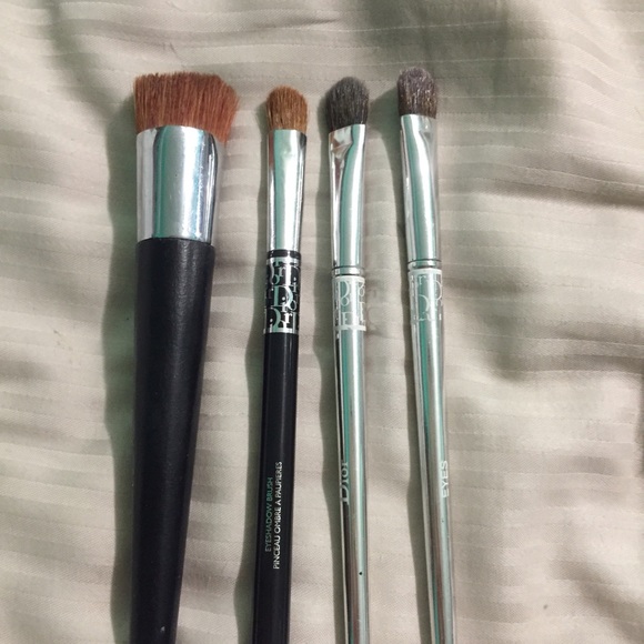 Asking price is for all 4 brushes.