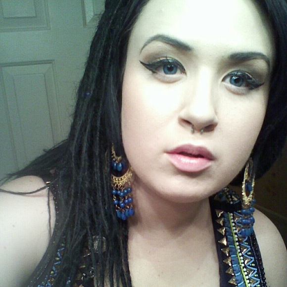 Meet your Posher, Allison - Picture 4 of 4