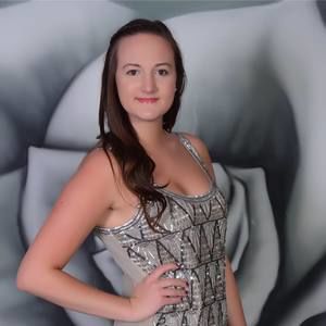 Meet your Posher, Briana