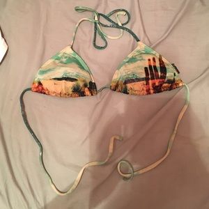 Triable Bikini Top