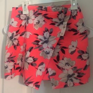hollister floral skort NWT