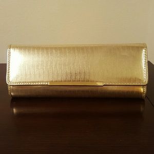 Aldo Clutch