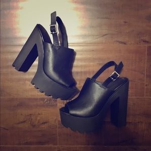 Black Platform Mules w/ back strap