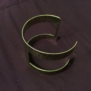 Silver arm cuff