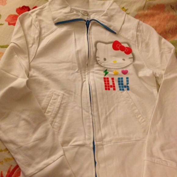 Hello Kitty Jacket - Picture 2 of 3