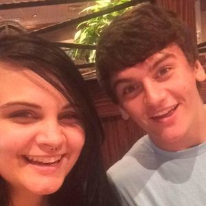 Meet your Posher, Hope