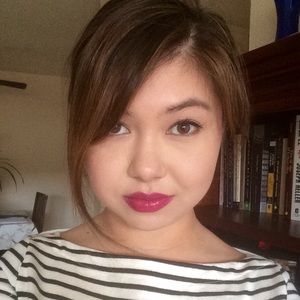 Meet your Posher, Debbie