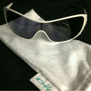 Women's Oakley Sunglasses