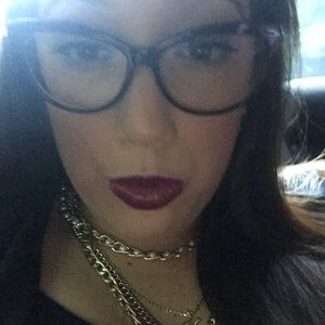 Meet your Posher, Francesca