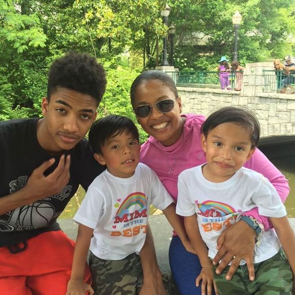 Meet your Posher, Jacki - Picture 1 of 1