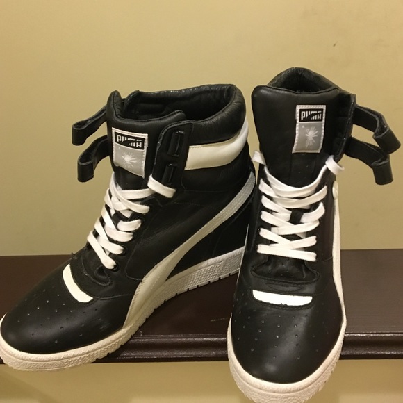Puma wedges