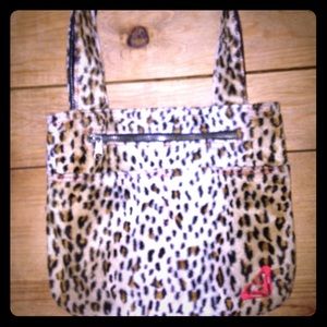 Adorable Roxy reversible leopard print purse