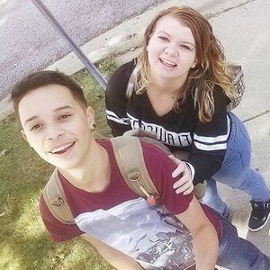 Meet your Posher, Abnel