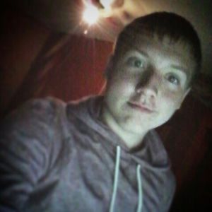 Meet your Posher, Avery