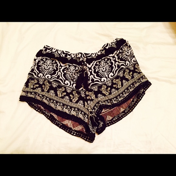 super soft shorts - loose and comfy - dark blue