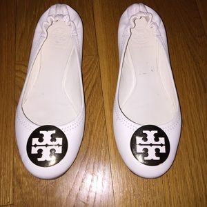 Tori Burch Reva Flat- Priced to sell!!