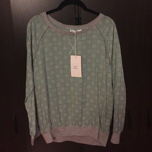 Grifflin Paris long sleeved top