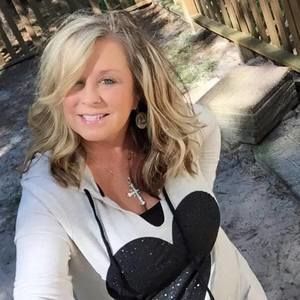 Meet your Posher, Cathy