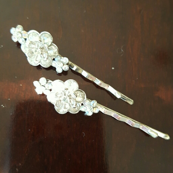 Crysyal hair pins