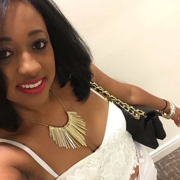 Meet your Posher, Brandi