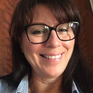 Meet your Posher, Loretta