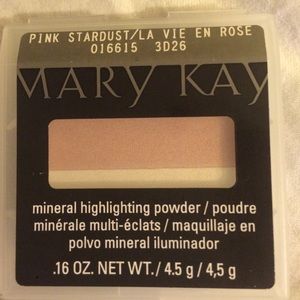 Mineral highlighting powder